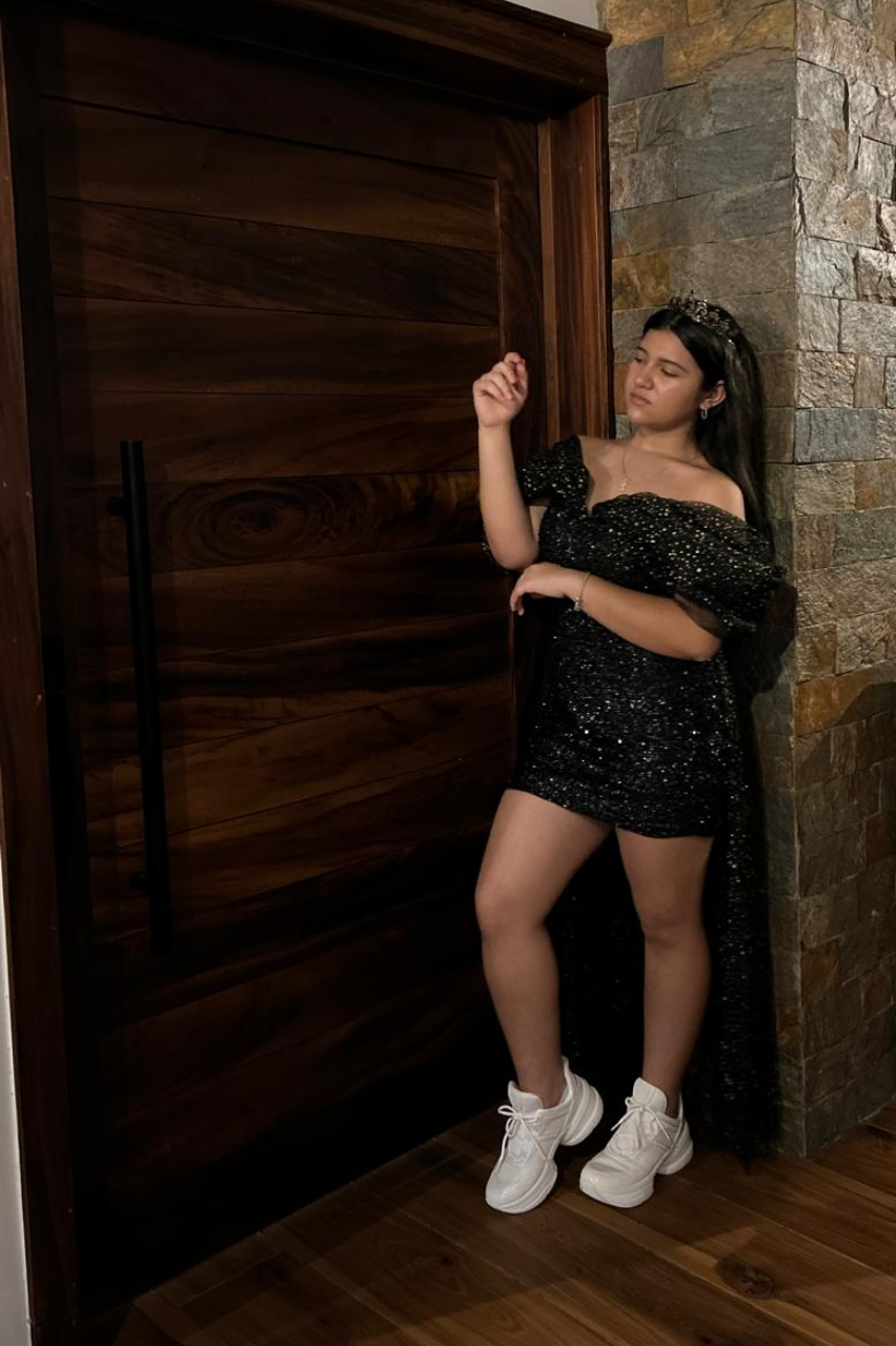 in-XV-ashly-romero-2026-06-06-fotografias (20)