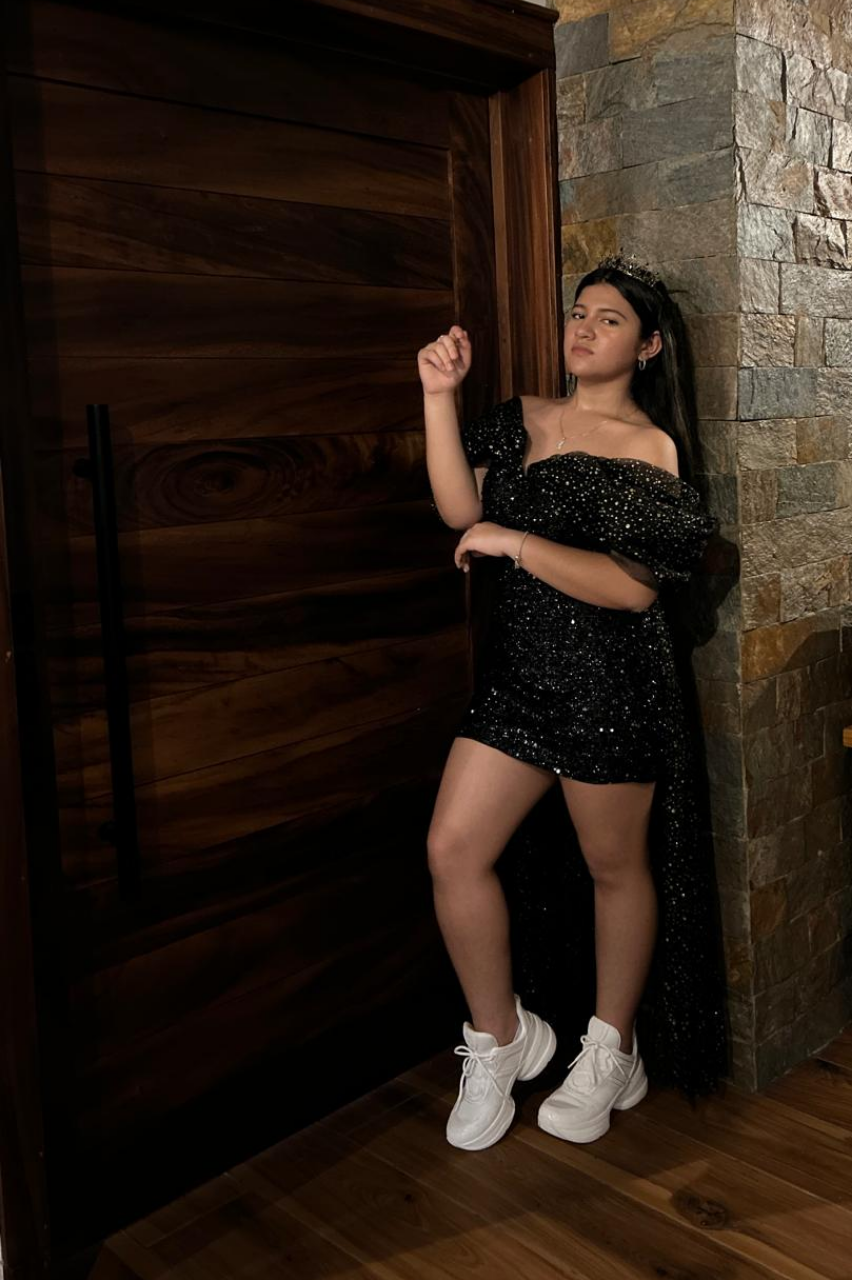 in-XV-ashly-romero-2026-06-06-fotografias (21)